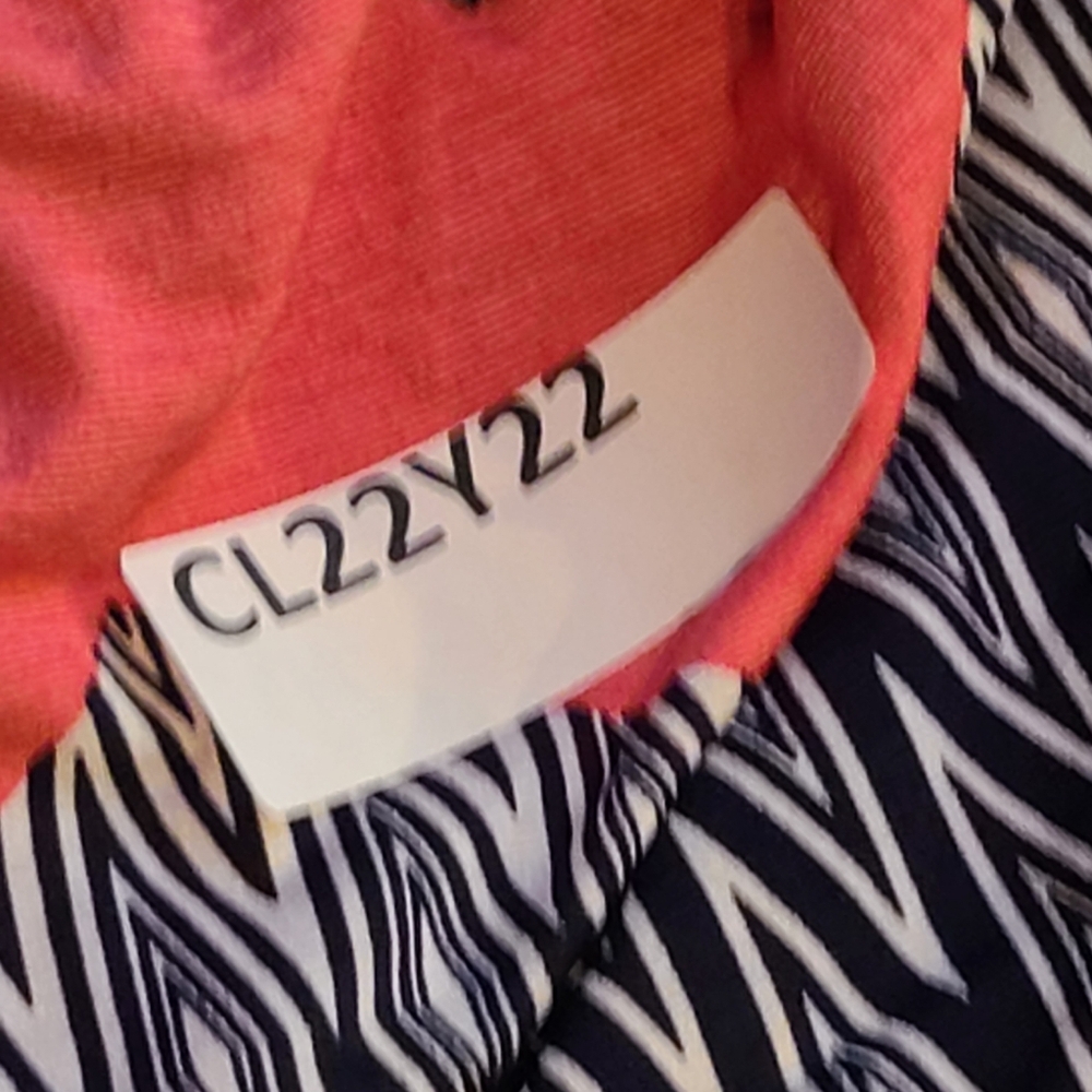 Chevron Patterned Maxi Dress - Picture 7 of 10